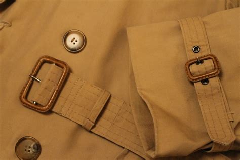 replacement buckles burberry trench coat|burberry pleated trench coat.